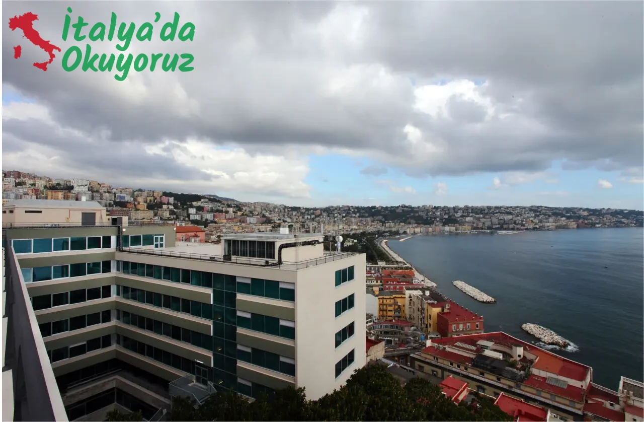 Napoli Parthenope Üniversitesi
