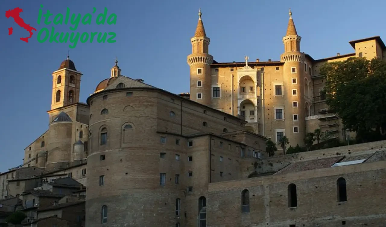Urbino Carlo Bo Üniversitesi
