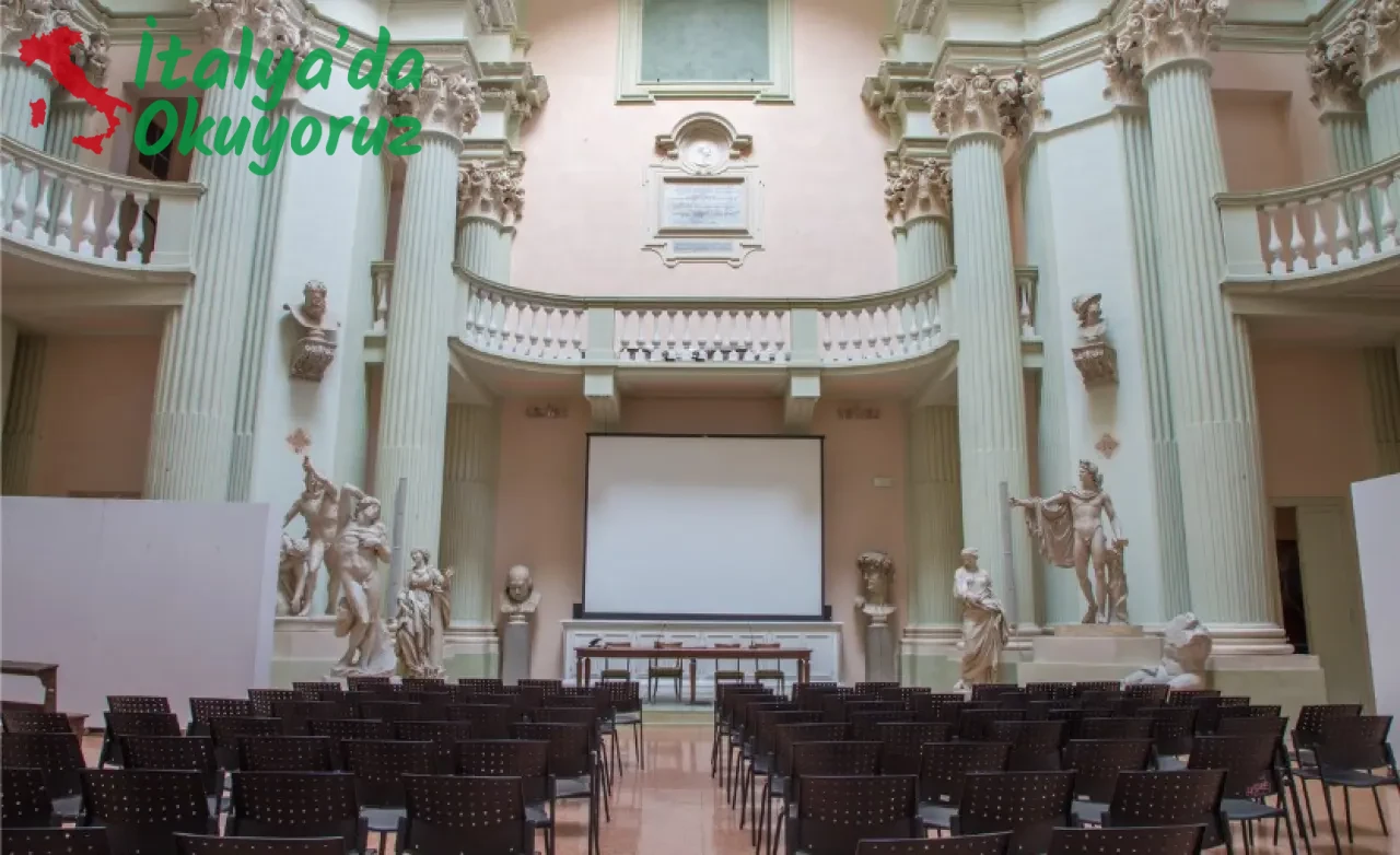 Bolonya Üniversitesi
