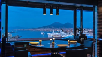 Napoli Oteller: Lüks, Uygun Fiyatlı ve Şehir Merkezine Yakın En İyi Konaklama Seçenekleri