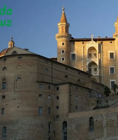 Urbino Carlo Bo Üniversitesi