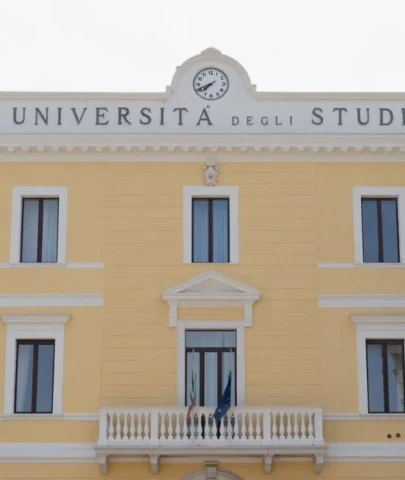 Foggia Üniversitesi Başvuru ve Okuma Şartları